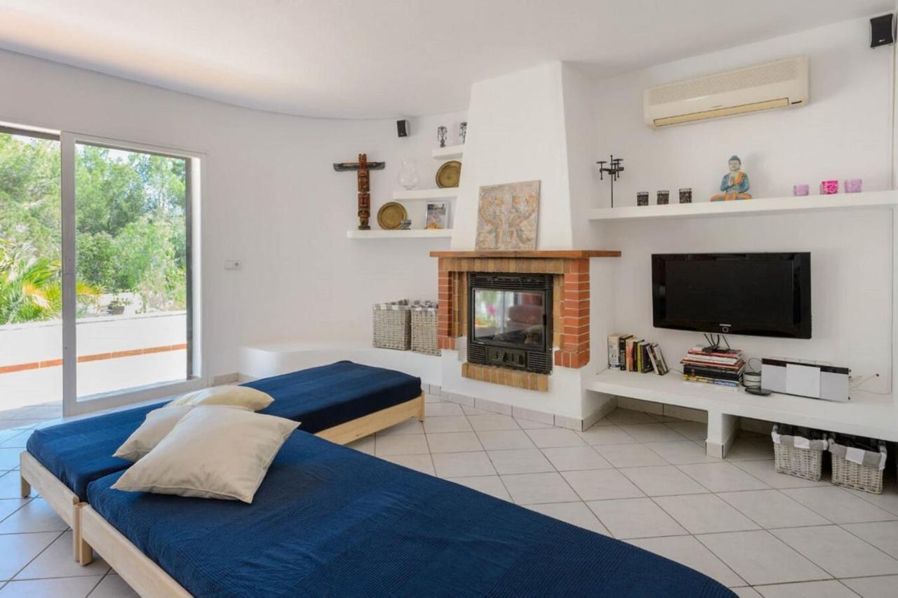 Villa Ca Daniela San Antonio  Exteriör bild