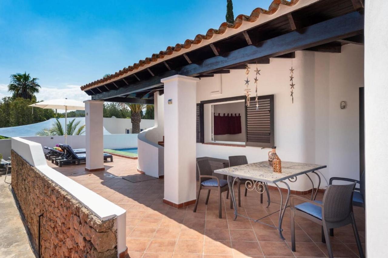 Villa Ca Daniela San Antonio  Exteriör bild
